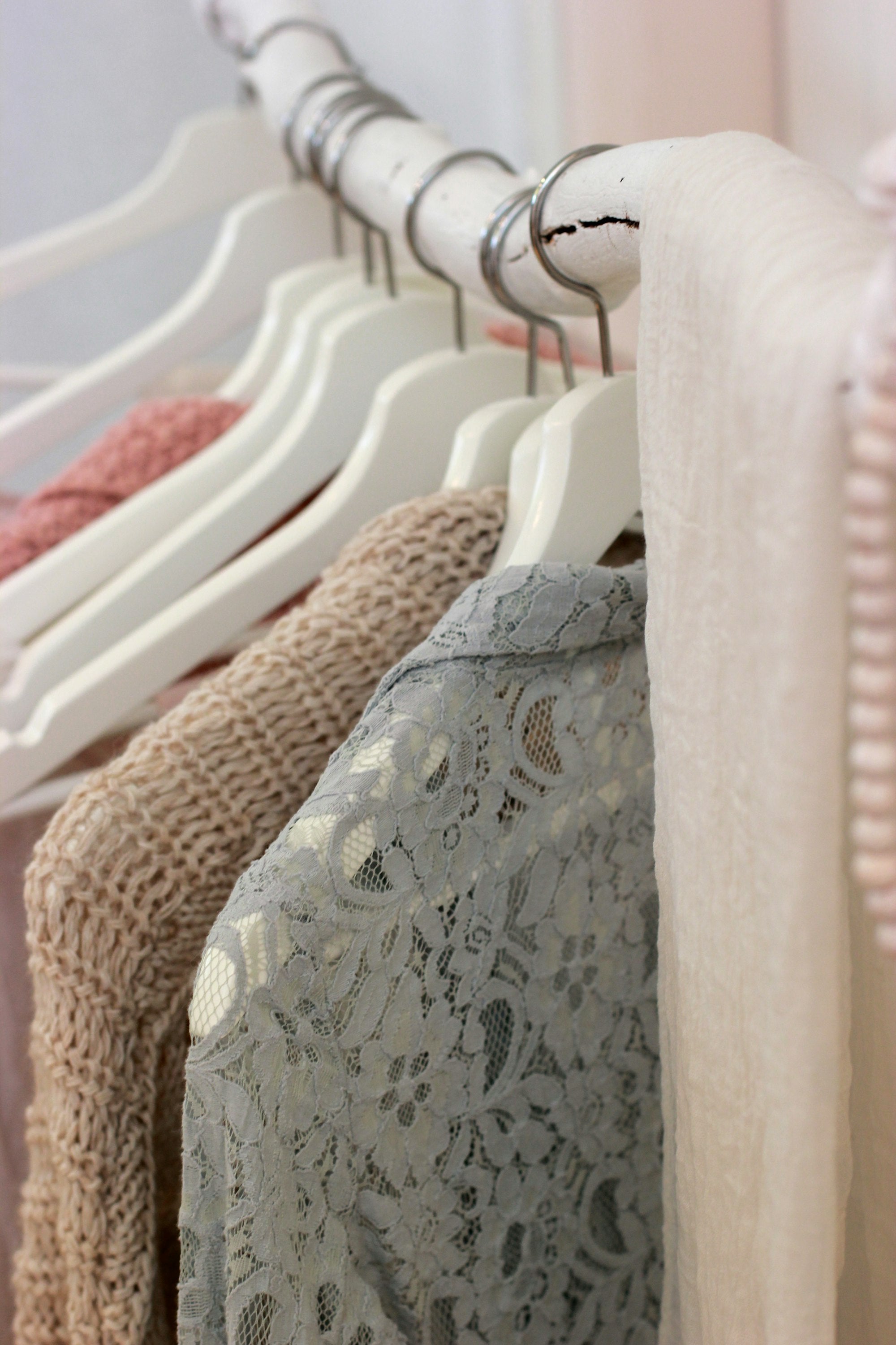 sfhero knits hangers