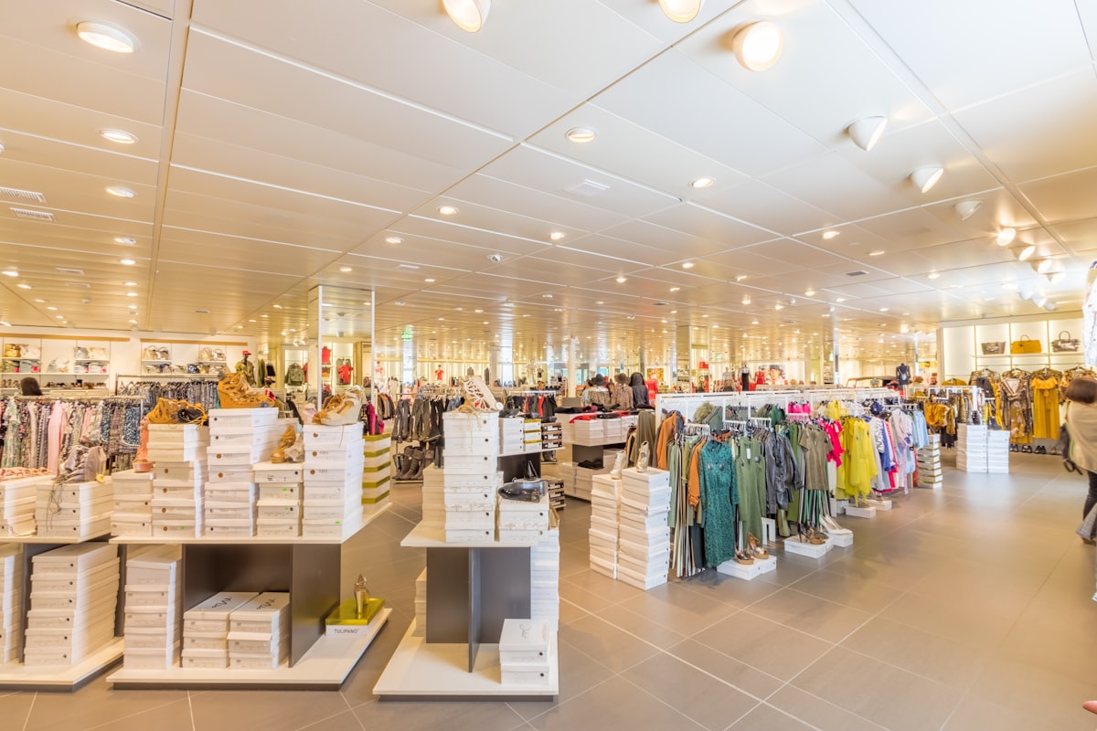 cat1 store floor